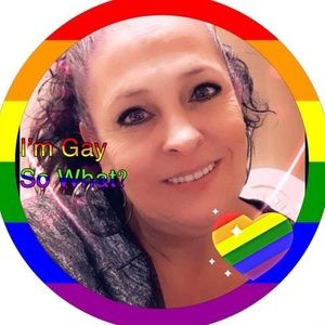 Meet your Posher, Tina